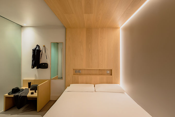 zedwell Hotels Cocoon bedroom