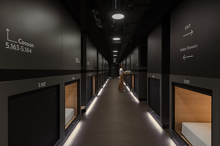 zedwell Hotels rows of Capsule